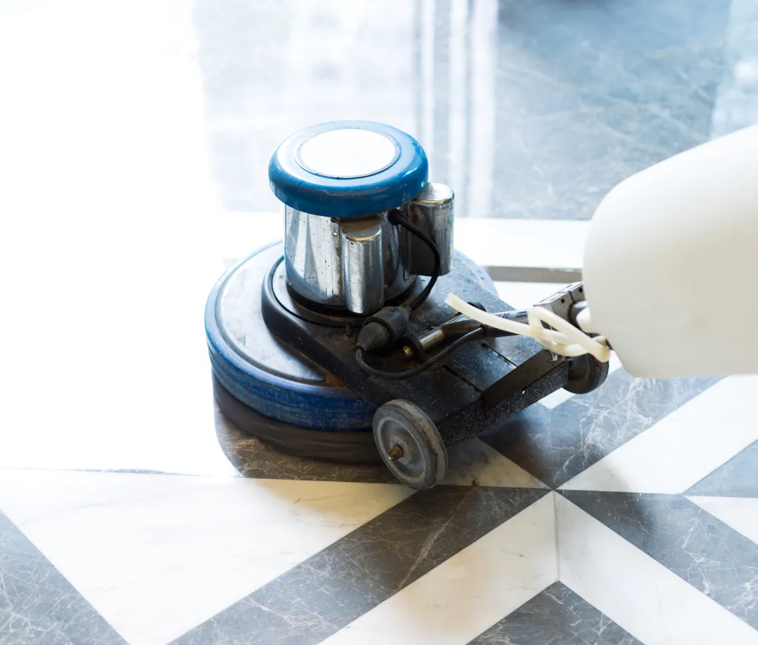 Restoring Marble Floors with machine in dubai